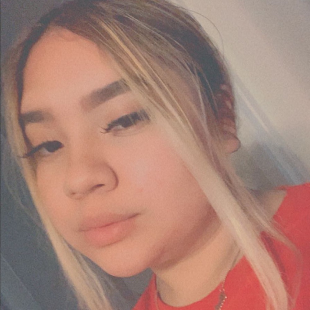 Meet your Posher, Myra